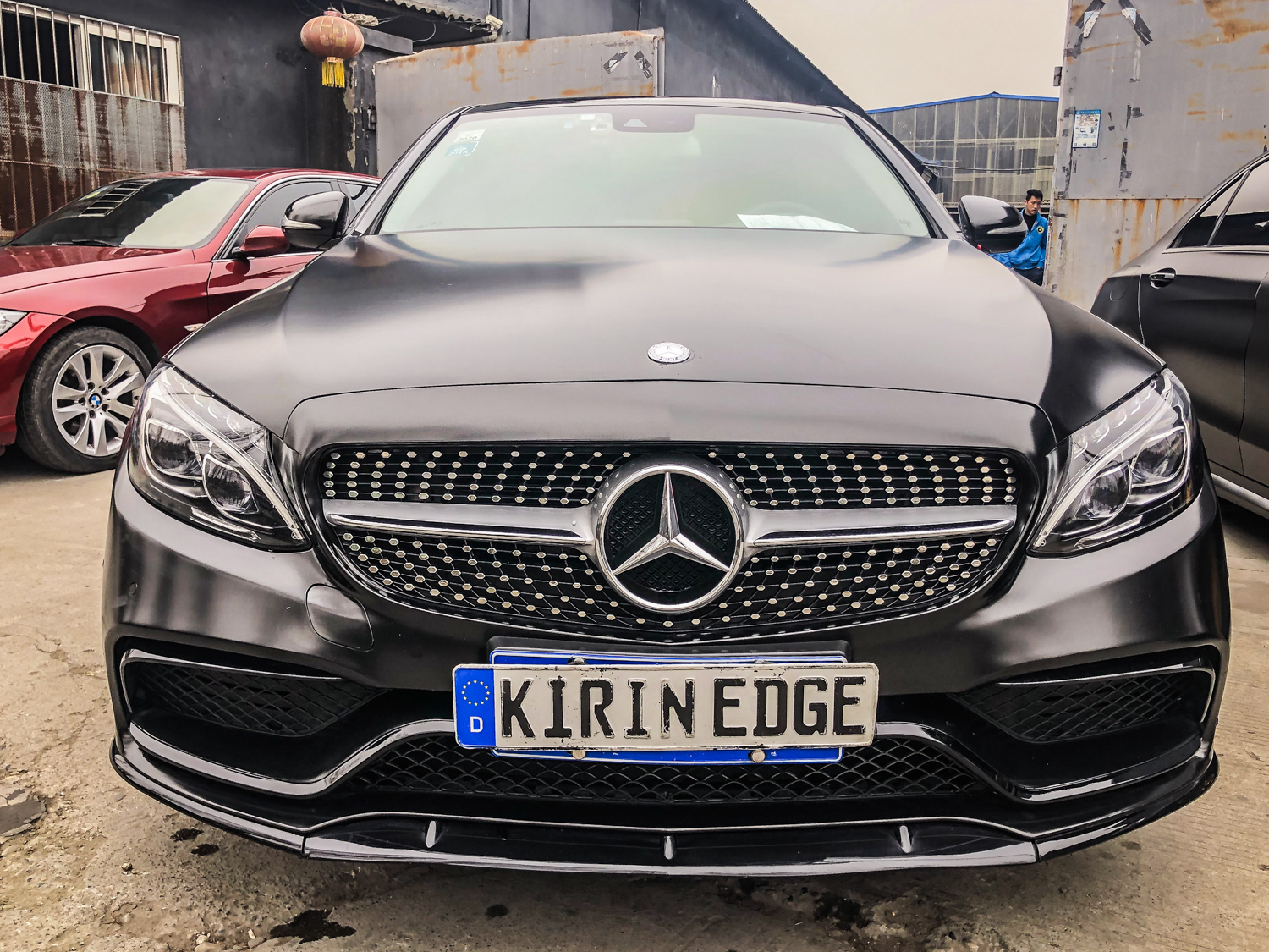 奔驰c200升级amg包围 电光黑 轮毂