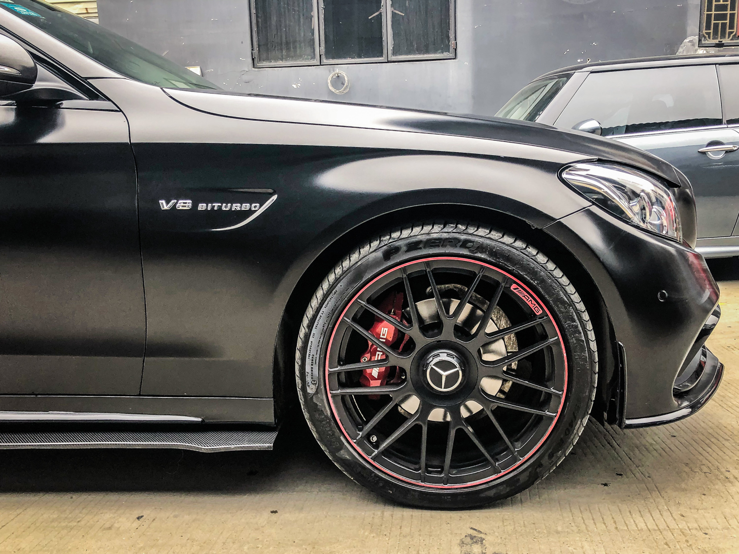 奔驰c200升级amg包围 电光黑 轮毂